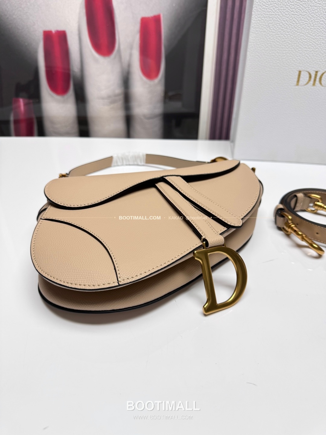 디올 새들 레더 CD로고 라지 숄더백 Dior Saddle Leather CD Logo Black Large Shoulder Bag 24cm 3