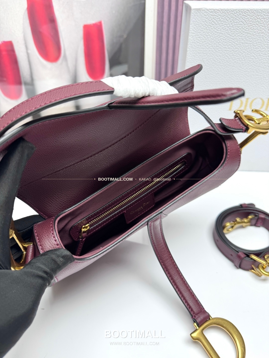 디올 새들 레더 CD로고 라지 숄더백 Dior Saddle Leather CD Logo Black Large Shoulder Bag 24cm 9