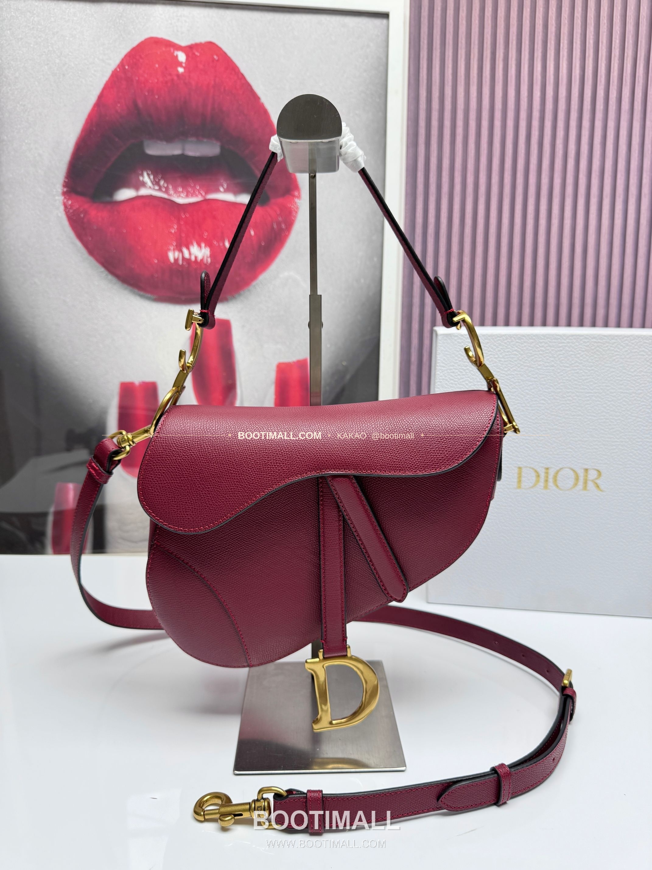 디올 새들 레더 CD로고 라지 숄더백 Dior Saddle Leather CD Logo Black Large Shoulder Bag 24cm 1