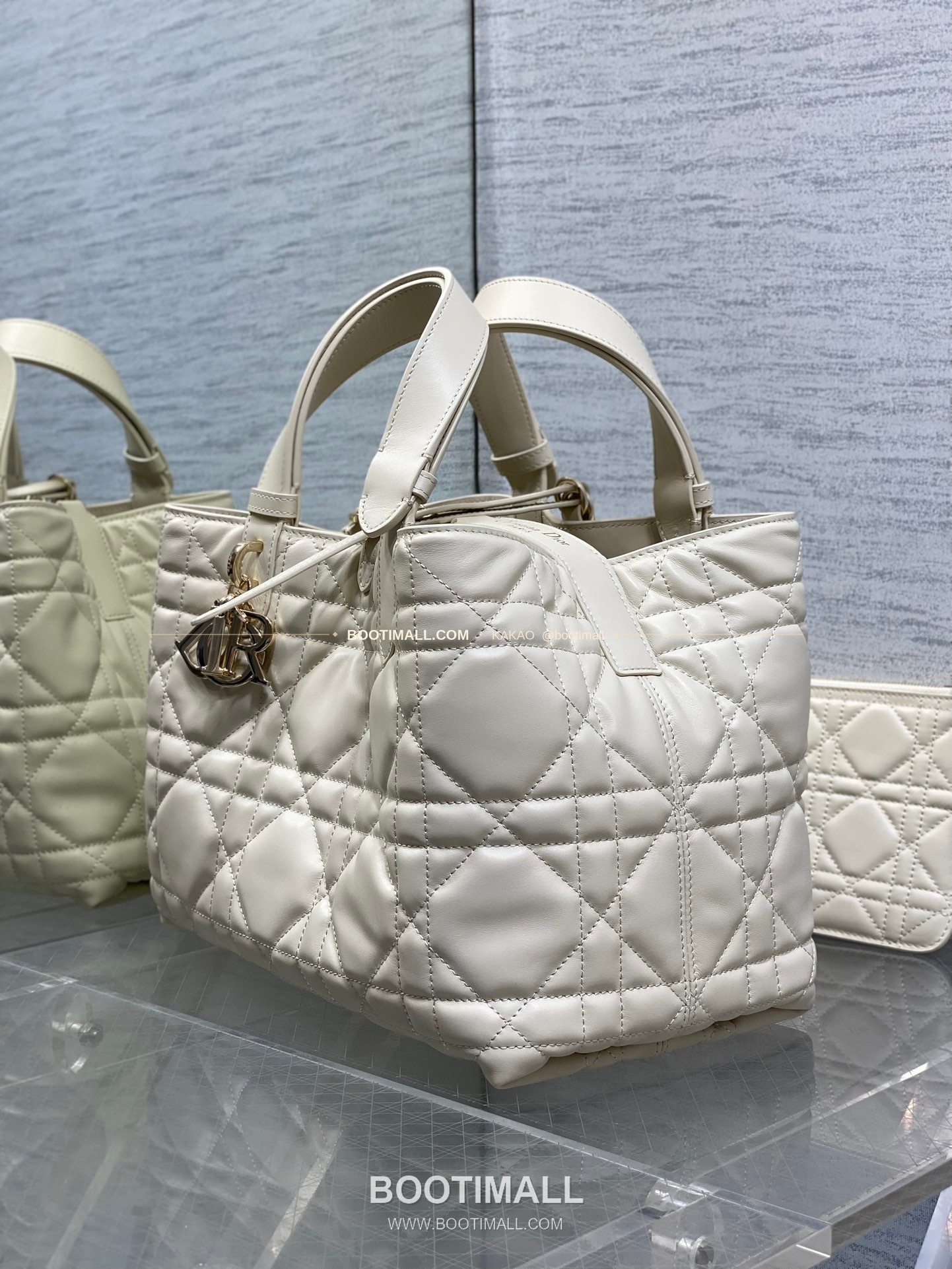 디올 투주르 카프스킨 카나쥬 아이보리 토트백 Dior Toujours Calfskin Cannage Ivory Tote Bag 2821 28.5cm 6
