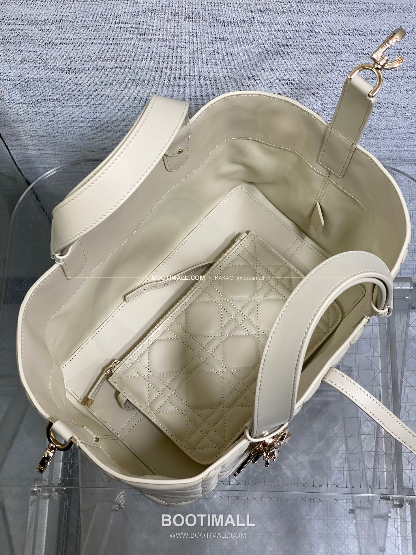 디올 투주르 카프스킨 카나쥬 아이보리 토트백 Dior Toujours Calfskin Cannage Ivory Tote Bag 2821 28.5cm 8