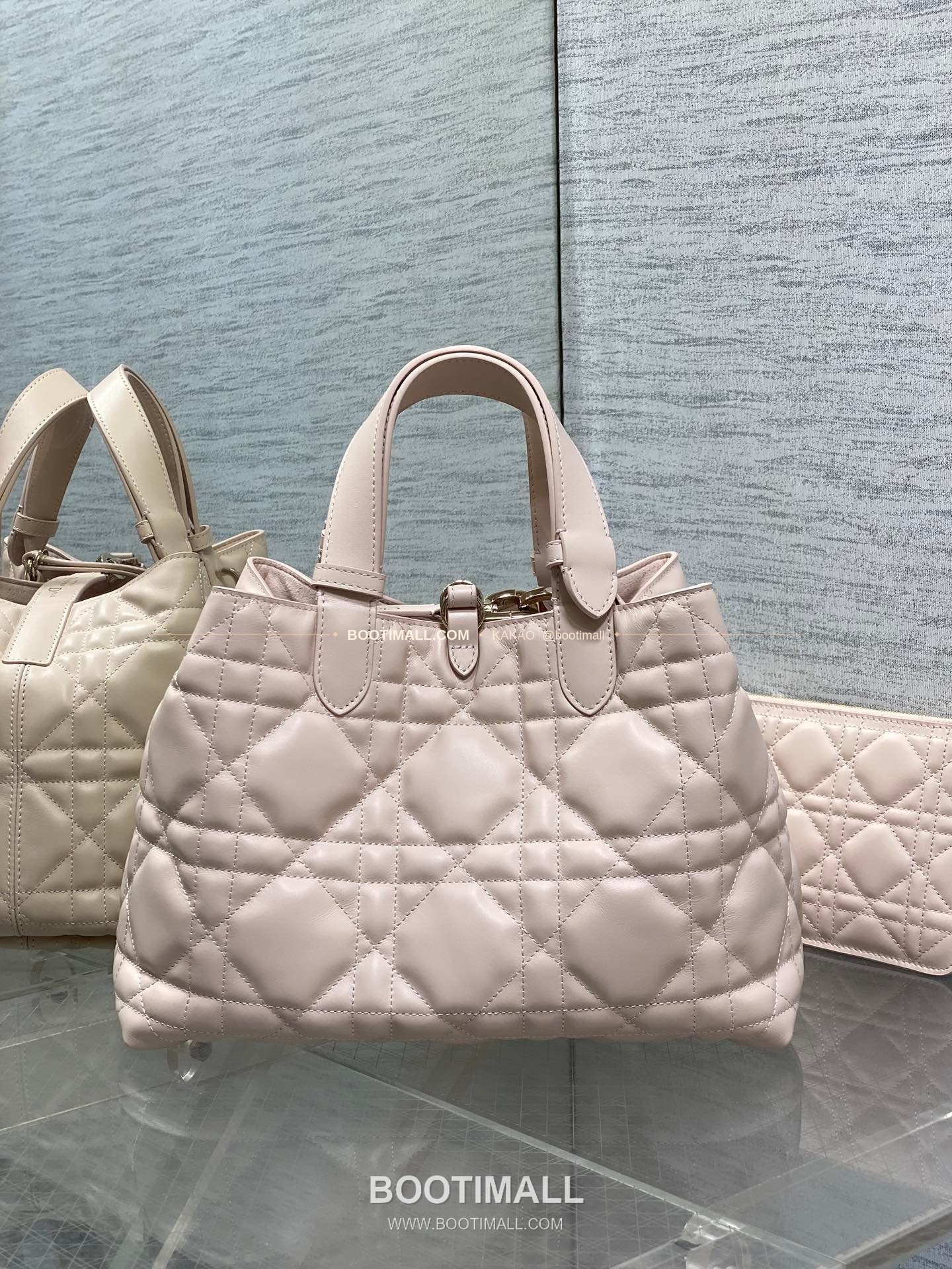 디올 투주르 카프스킨 카나쥬 아이보리 토트백 Dior Toujours Calfskin Cannage Ivory Tote Bag 2821 28.5cm 3