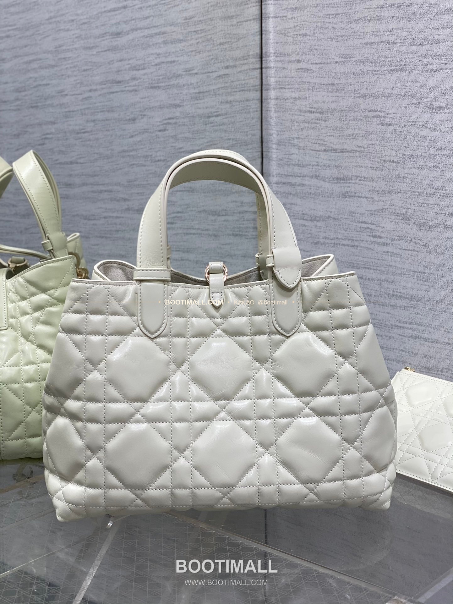 디올 투주르 카프스킨 카나쥬 아이보리 토트백 Dior Toujours Calfskin Cannage Ivory Tote Bag 2821 28.5cm 3