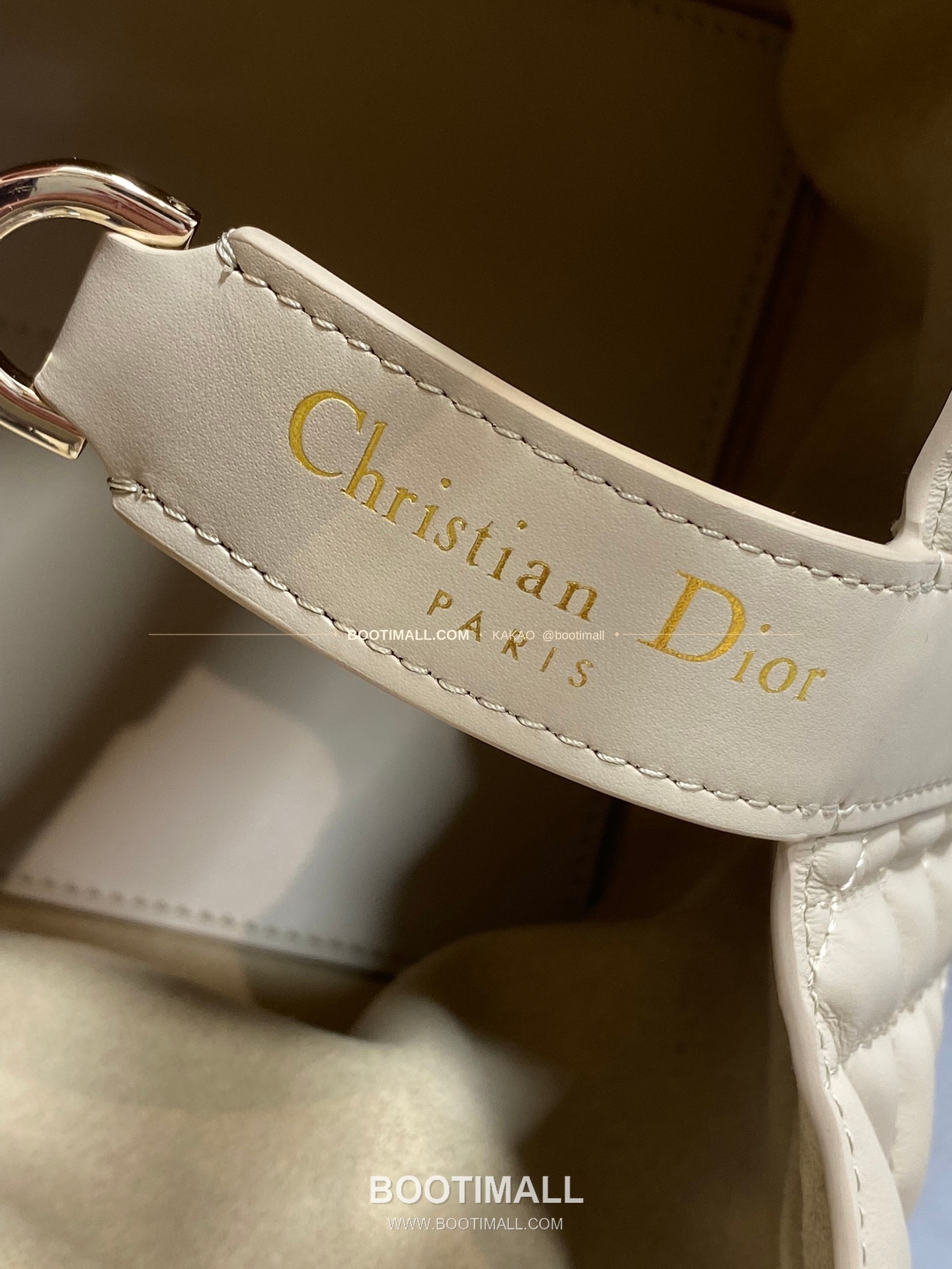 디올 투주르 카프스킨 카나쥬 아이보리 스몰 토트백 Dior Toujours Calfskin Cannage Ivory Small Tote Bag 2822 23cm 6