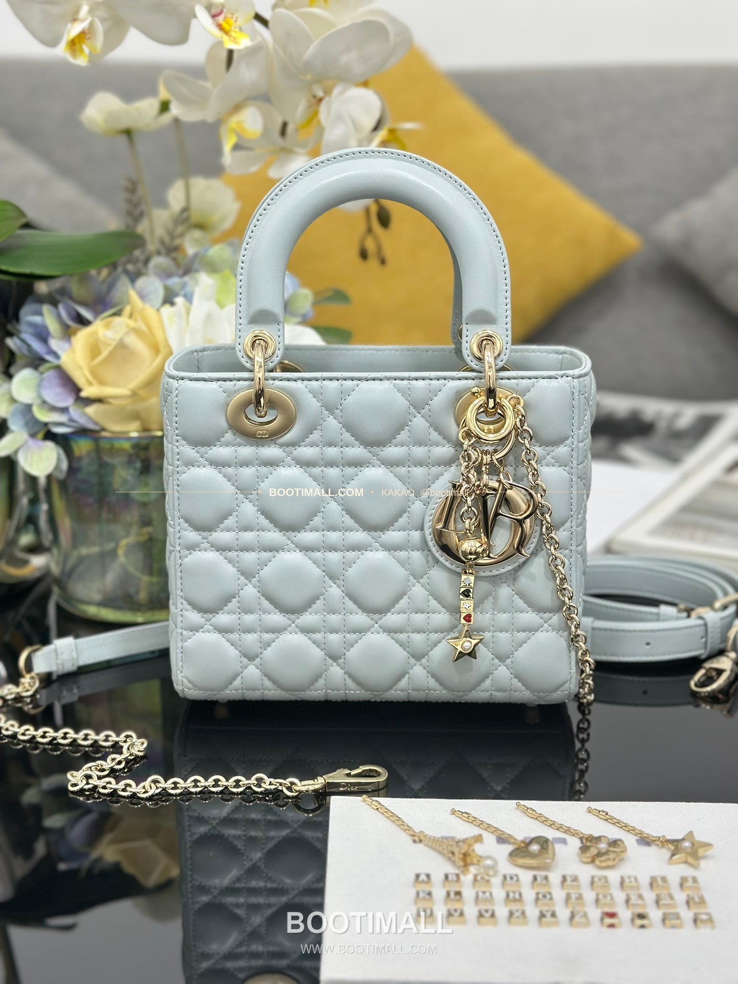 디올 레이디디올 램스킨 카나쥬 블랙 미니 체인 토트백 Dior Lady Dior Lambskin Cannage Black Mini Chain Tote Bag M0638 20cm 8