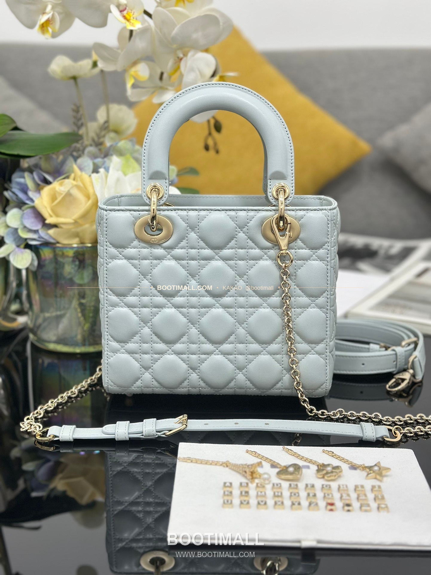 디올 레이디디올 램스킨 카나쥬 블랙 미니 체인 토트백 Dior Lady Dior Lambskin Cannage Black Mini Chain Tote Bag M0638 20cm 9