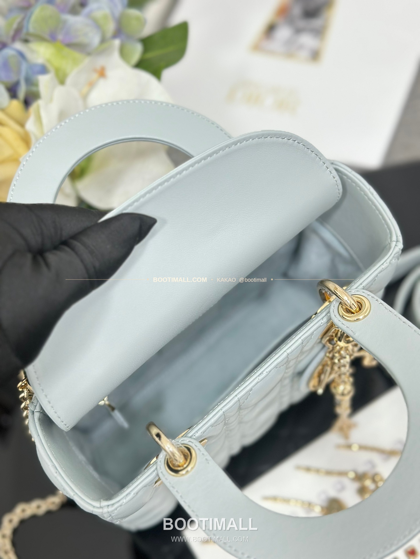 디올 레이디디올 램스킨 카나쥬 블랙 미니 체인 토트백 Dior Lady Dior Lambskin Cannage Black Mini Chain Tote Bag M0638 20cm 14