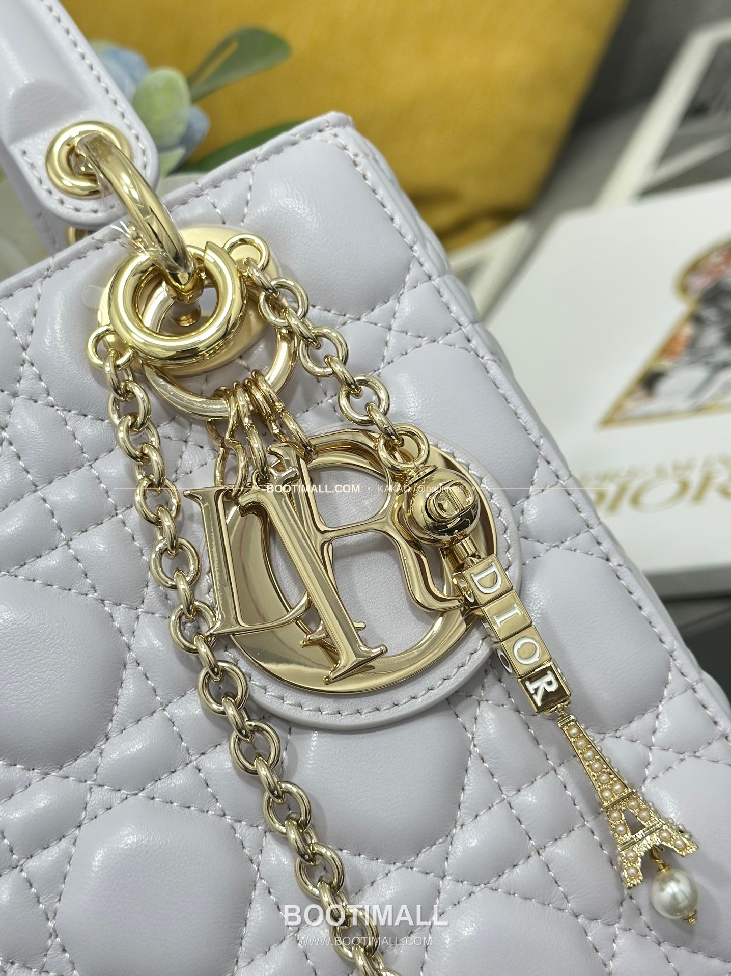 디올 레이디디올 램스킨 카나쥬 블랙 미니 체인 토트백 Dior Lady Dior Lambskin Cannage Black Mini Chain Tote Bag M0638 20cm 6