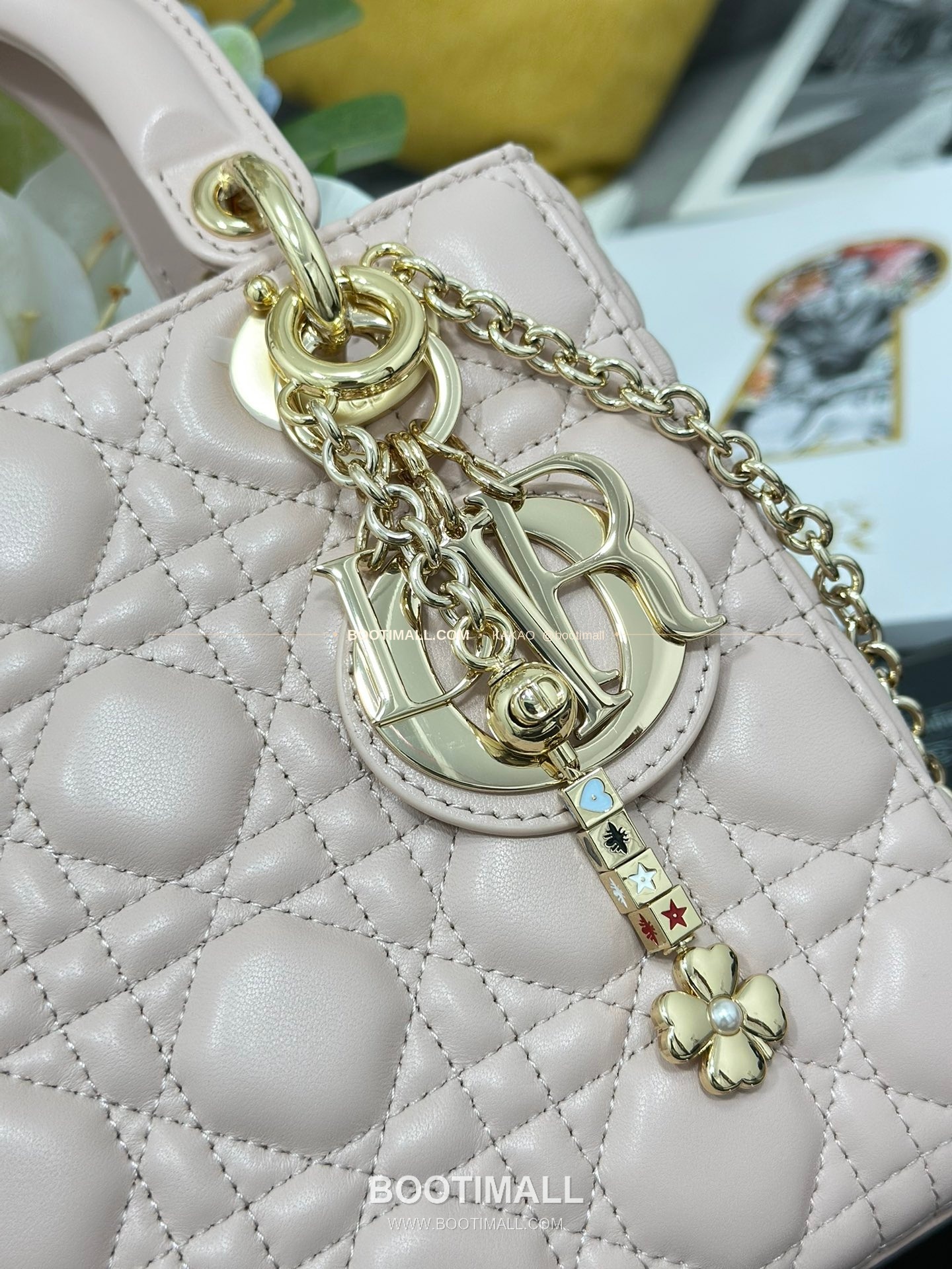 디올 레이디디올 램스킨 카나쥬 블랙 미니 체인 토트백 Dior Lady Dior Lambskin Cannage Black Mini Chain Tote Bag M0638 20cm 5