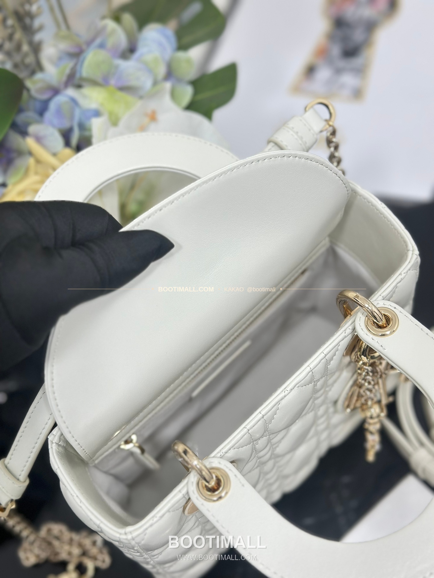 디올 레이디디올 램스킨 카나쥬 블랙 미니 체인 토트백 Dior Lady Dior Lambskin Cannage Black Mini Chain Tote Bag M0638 20cm 14