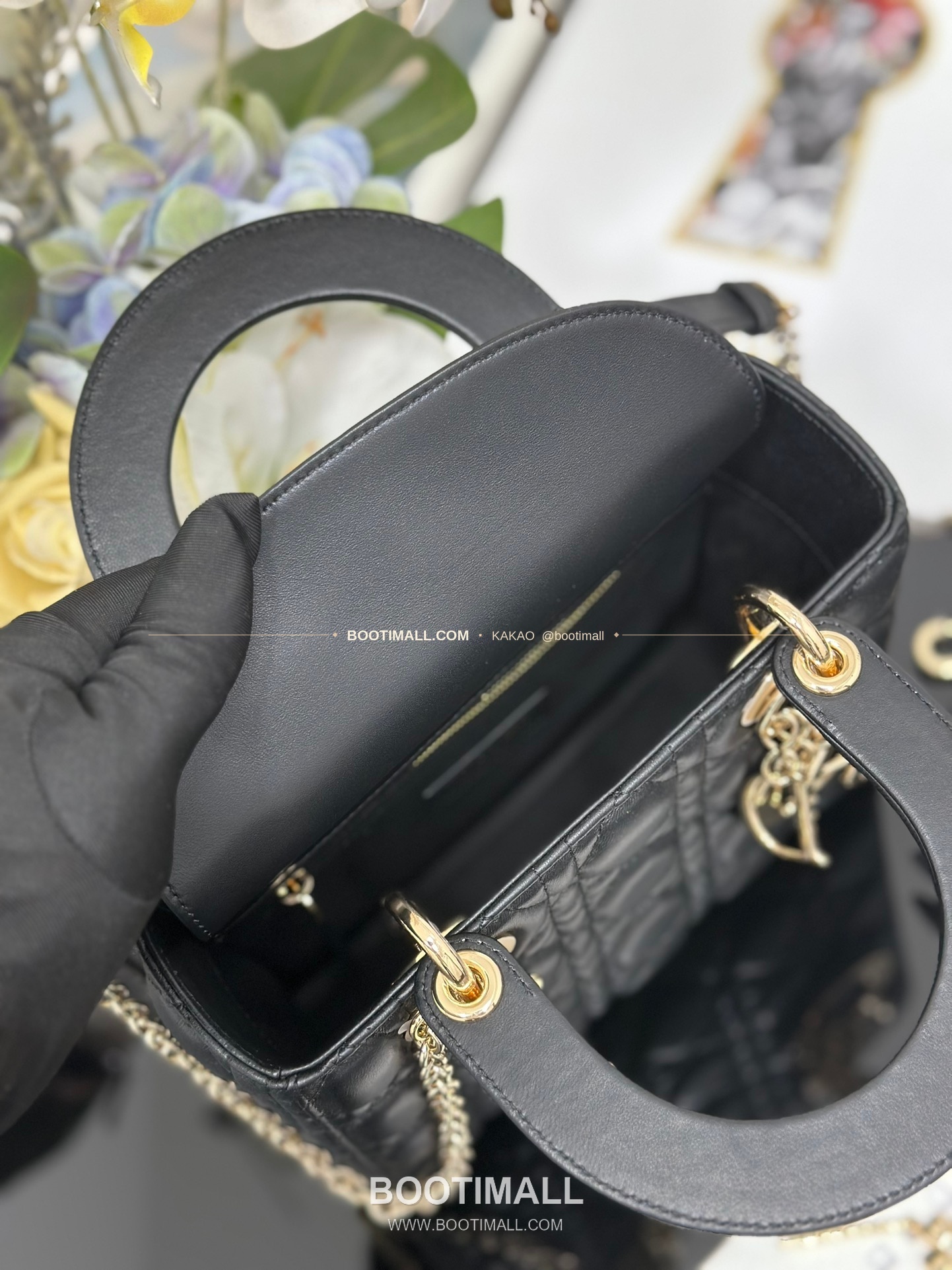 디올 레이디디올 램스킨 카나쥬 블랙 미니 체인 토트백 Dior Lady Dior Lambskin Cannage Black Mini Chain Tote Bag M0638 20cm 15