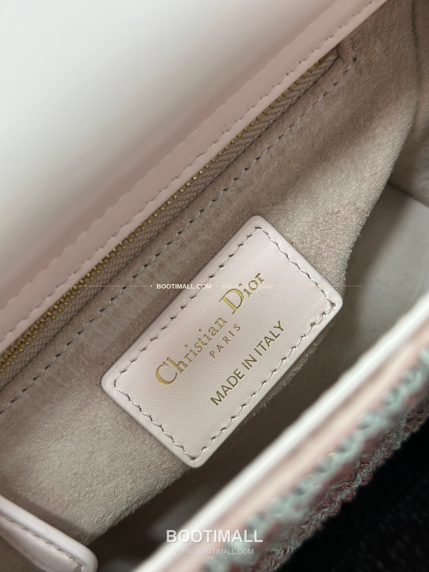 디올 레이디디올 크리스탈자수 패브릭 핑크 미니 토트백 Dior Lady Dior Crystal Embroidery Fabric Pink Mini Tote Bag M0505 17cm 9