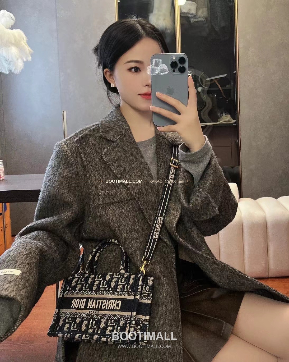 디올 오블리크 자수 캔버스 스몰 토트백 Dior Oblique Embroidered Canvas Small Tote Bag 8002 26cm 1