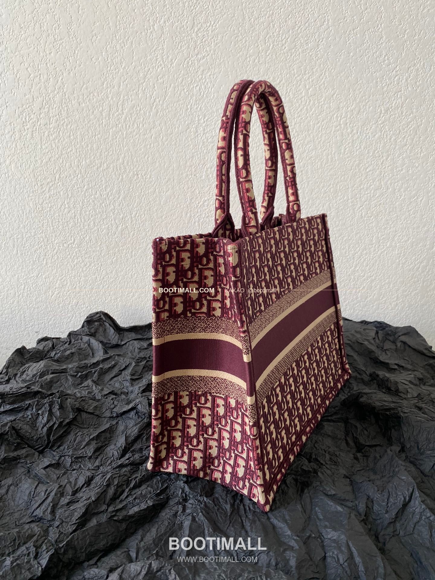 디올 오블리크 자수 캔버스 스몰 토트백 Dior Oblique Embroidered Canvas Small Tote Bag 8002 26cm 3