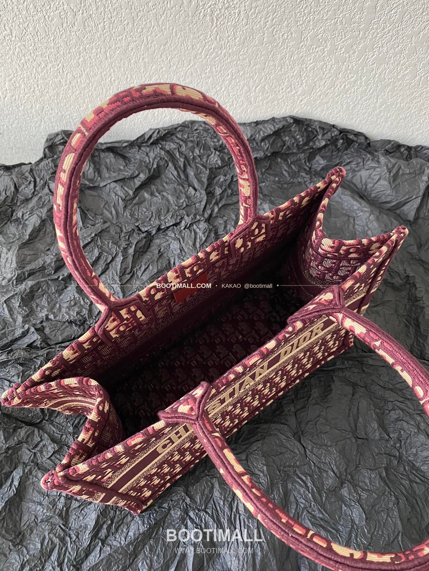 디올 오블리크 자수 캔버스 스몰 토트백 Dior Oblique Embroidered Canvas Small Tote Bag 8002 26cm 6