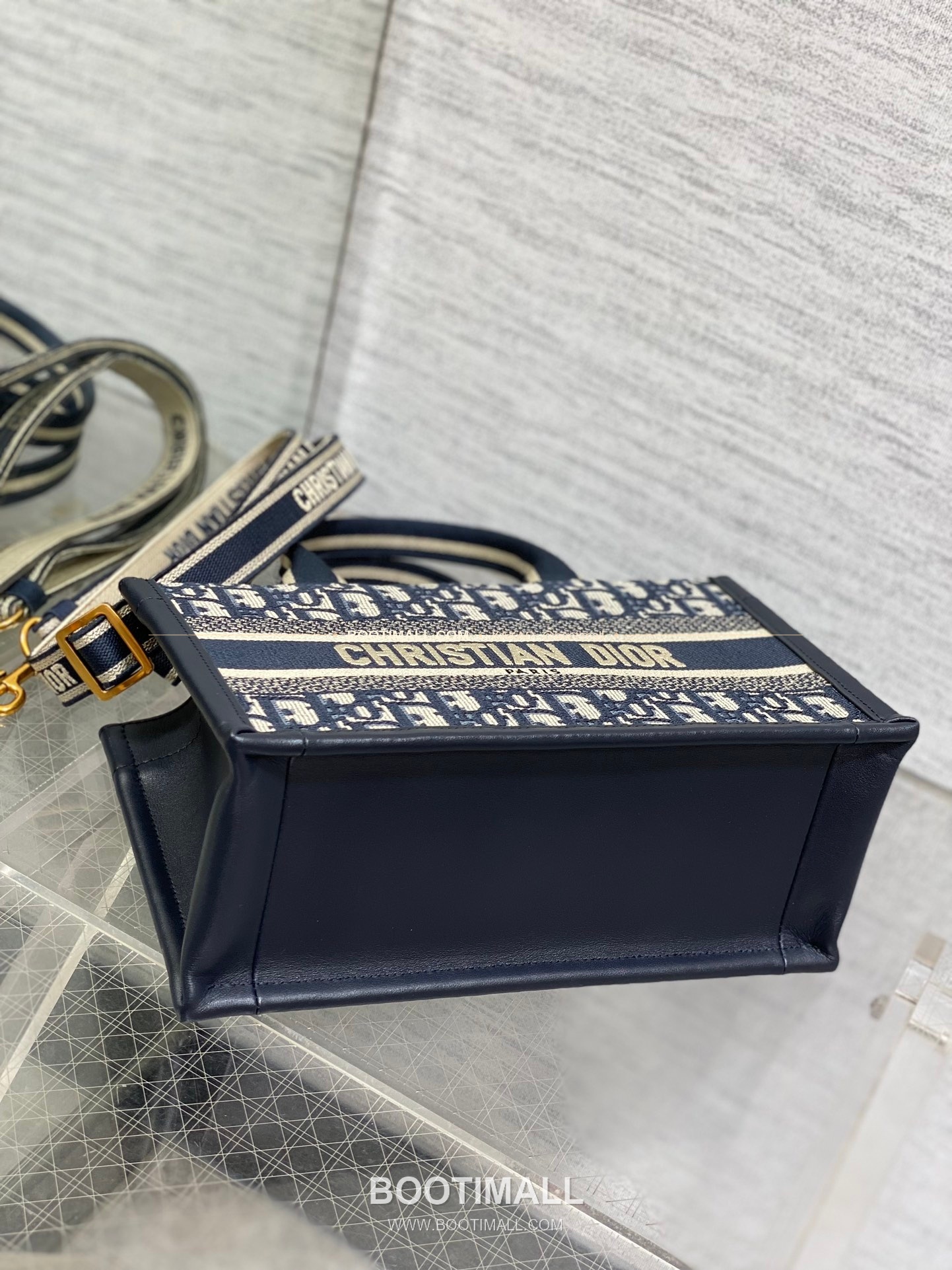 디올 오블리크 자수 캔버스 스트랩 스몰 토트백 Dior Oblique Embroidered Canvas Strap Small Tote Bag 27cm 7