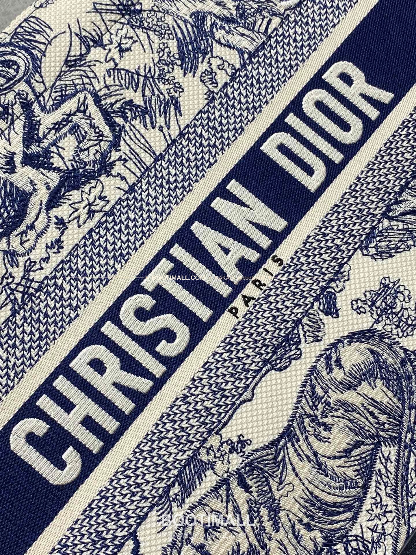 디올 오블리크 자수 캔버스 스트랩 미디엄 토트백 Dior Oblique Embroidered Canvas Strap Medium Tote Bag 36cm 10