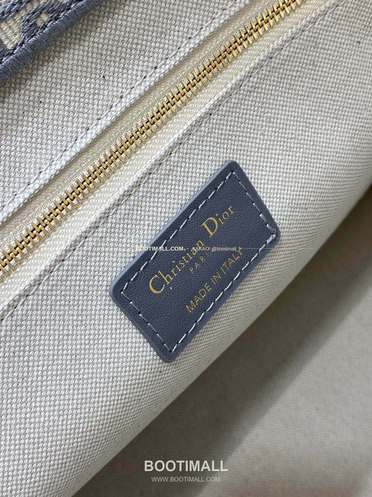 디올 오블리크 자수 캔버스 스트랩 미디엄 토트백 Dior Oblique Embroidered Canvas Strap Medium Tote Bag 36cm 13