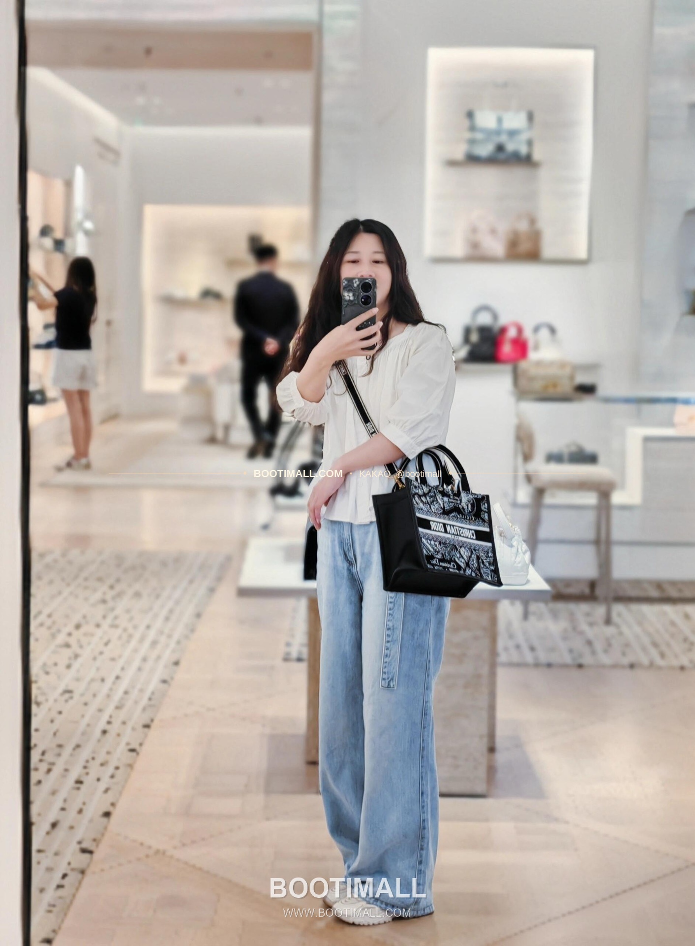 디올 오블리크 자수 캔버스 스트랩 미디엄 토트백 Dior Oblique Embroidered Canvas Strap Medium Tote Bag 36cm 2