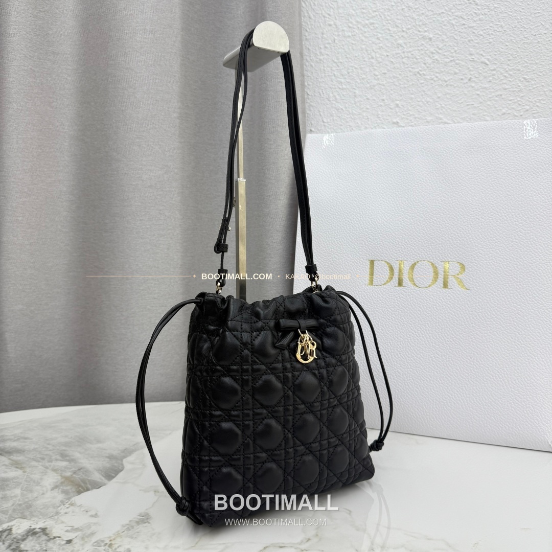 디올 아디오러블 램스킨 까나쥬 버킷백 Dior Adiorable Lambskin Cannage Bucket Bag S2611 22cm 2