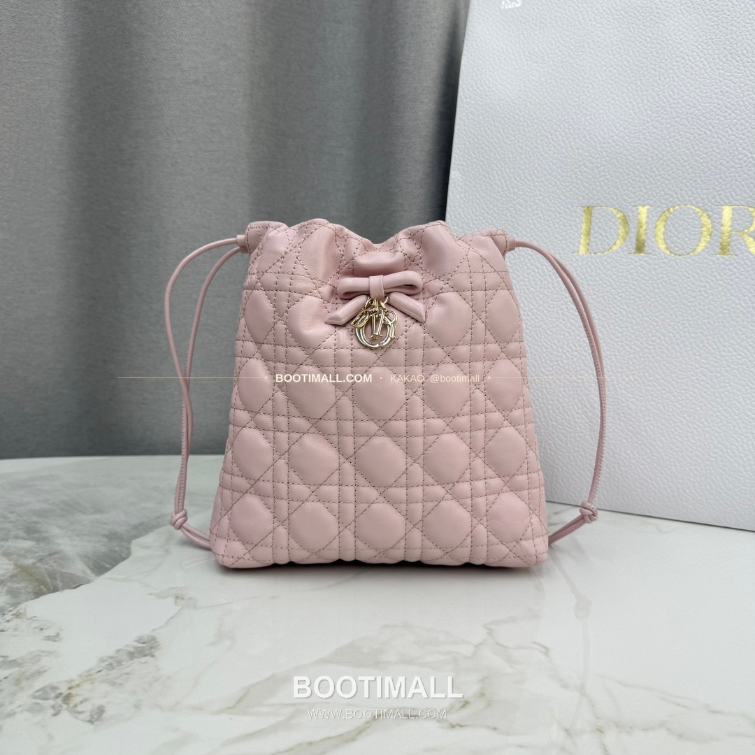 디올 아디오러블 램스킨 까나쥬 버킷백 Dior Adiorable Lambskin Cannage Bucket Bag S2611 22cm 5