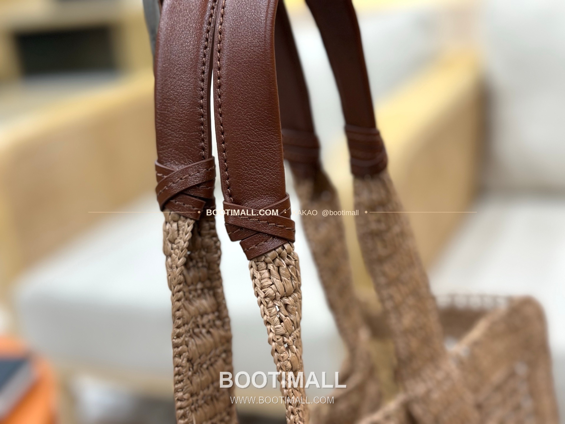 끌로에 2026SS 라피아 위빙 로고자수 바나나 토트백 Chloe 2026 SS Raffia Woven Logo Embroidery Banana Tote Bag 1666 37cm 8