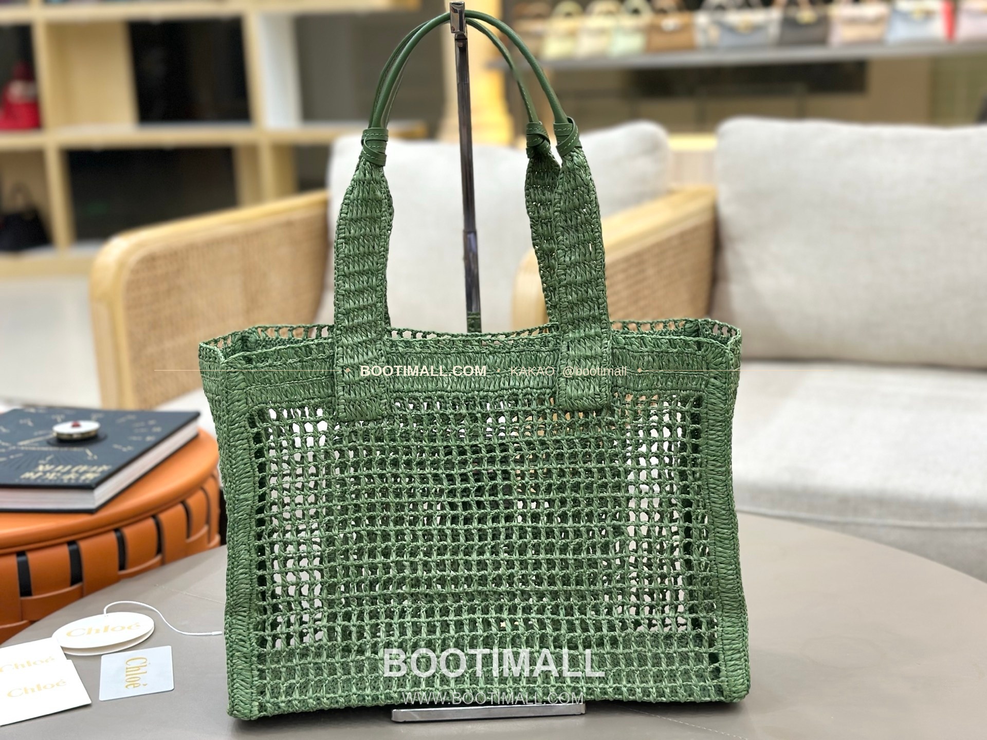끌로에 2026SS 라피아 위빙 로고자수 바나나 토트백 Chloe 2026 SS Raffia Woven Logo Embroidery Banana Tote Bag 1666 37cm 7