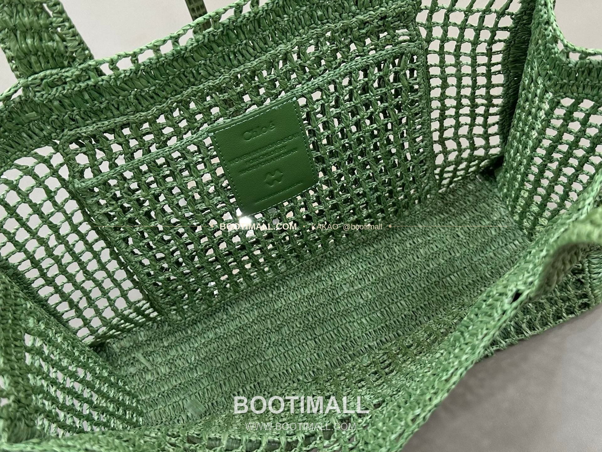 끌로에 2026SS 라피아 위빙 로고자수 바나나 토트백 Chloe 2026 SS Raffia Woven Logo Embroidery Banana Tote Bag 1666 37cm 8