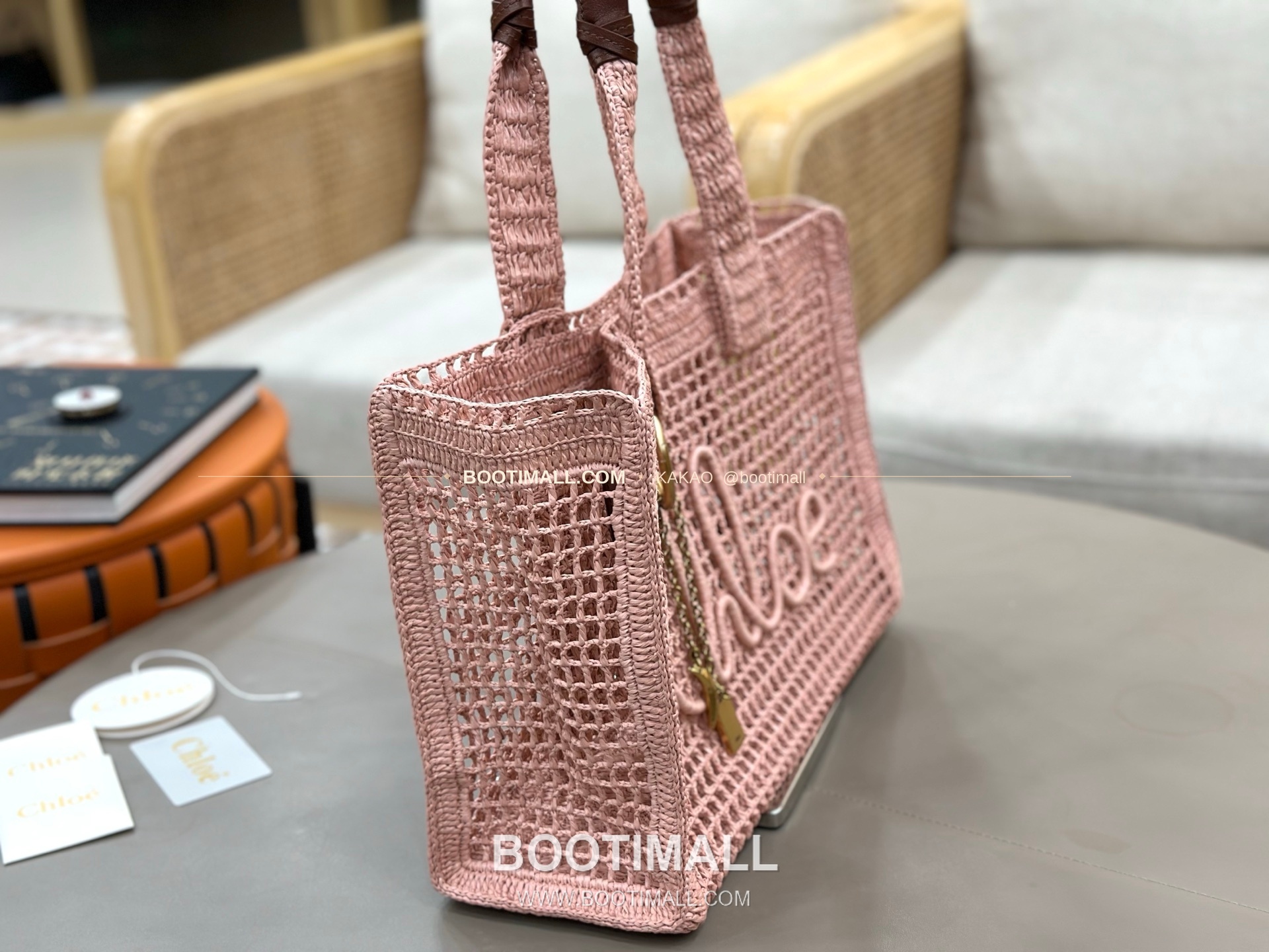 끌로에 2026SS 라피아 위빙 로고자수 바나나 토트백 Chloe 2026 SS Raffia Woven Logo Embroidery Banana Tote Bag 1666 37cm 8