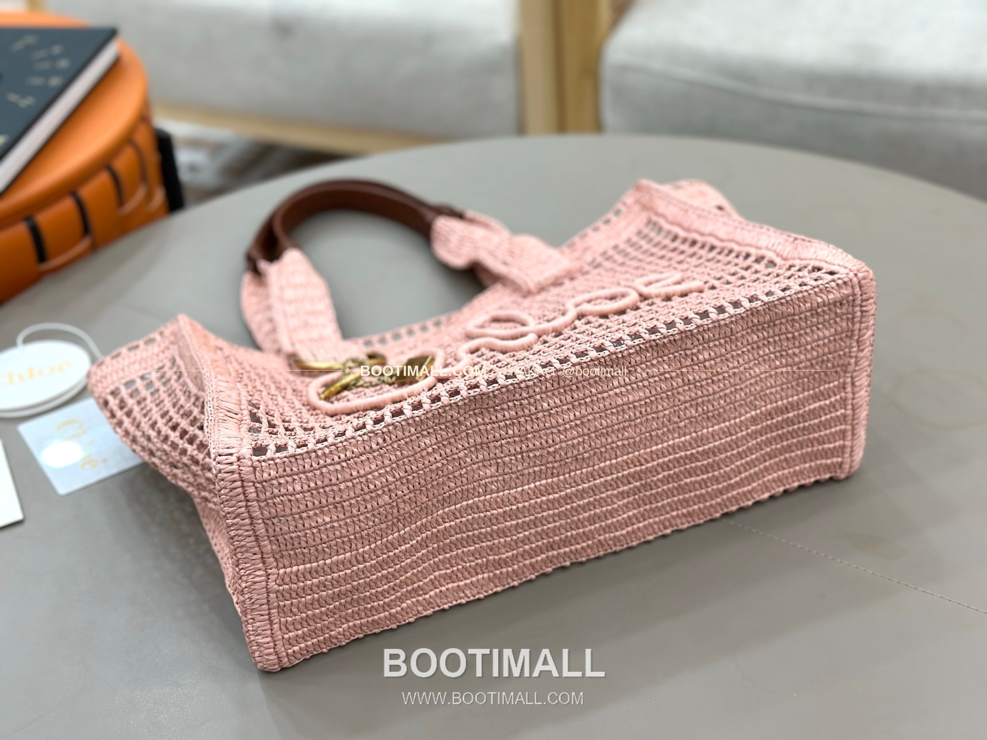 끌로에 2026SS 라피아 위빙 로고자수 바나나 토트백 Chloe 2026 SS Raffia Woven Logo Embroidery Banana Tote Bag 1666 37cm 11