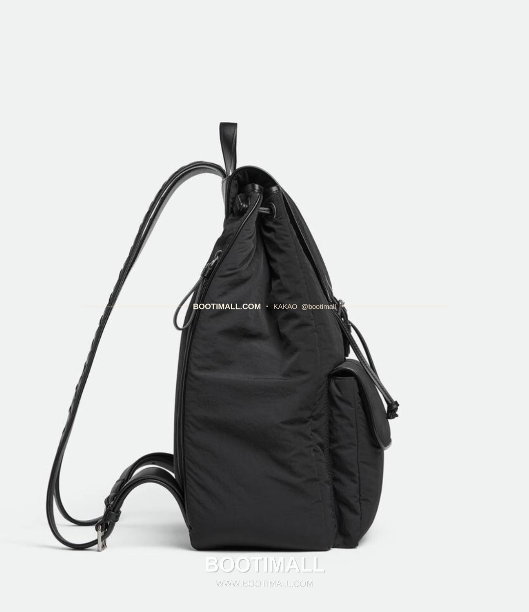 보테가베네타 페이퍼 나일론 레더스트랩 백팩 Bottega Veneta Paper Nylon Leather Strap Backpack 806160 42cm 22