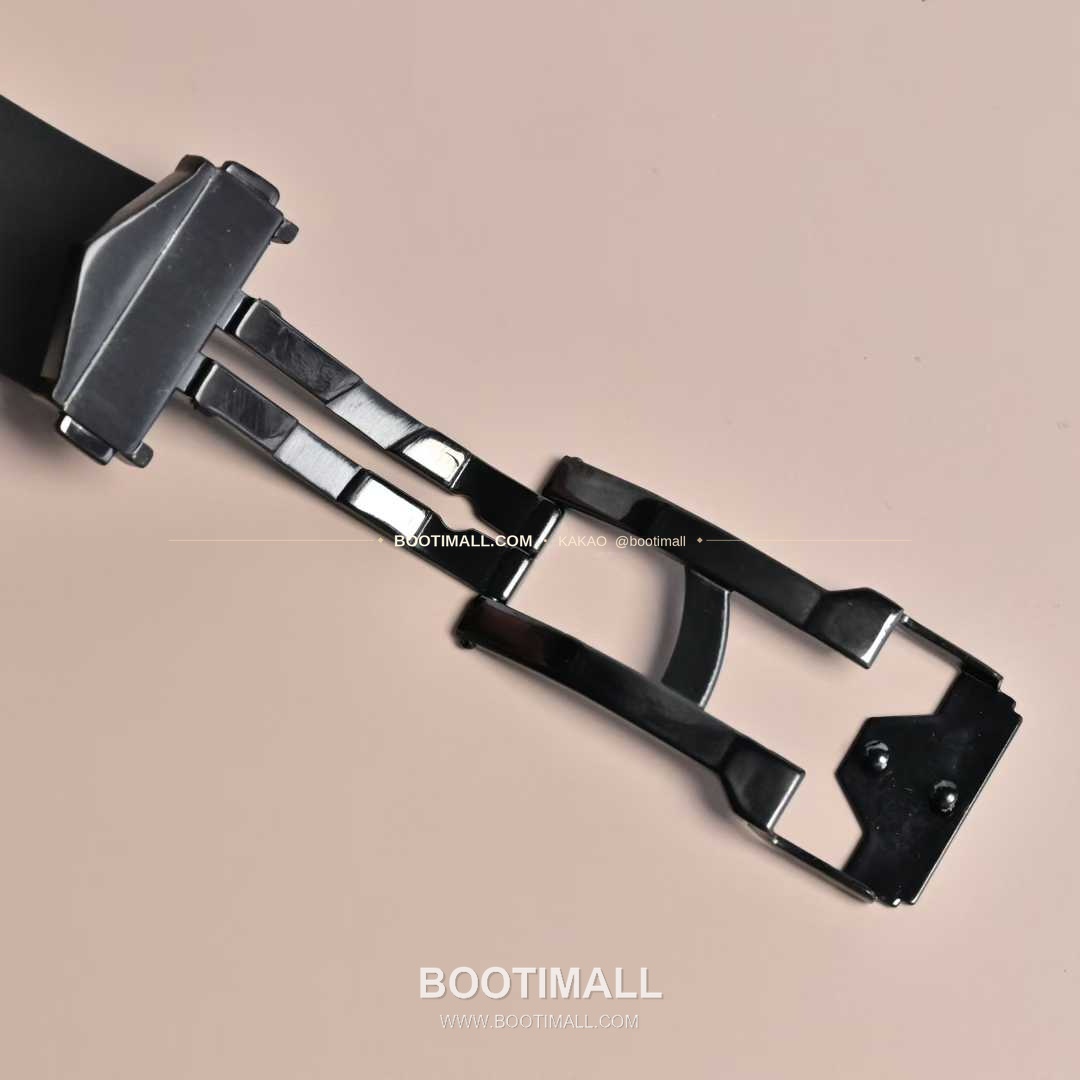 위블로 빅뱅 상블루II 카본파이버 스켈레톤 크로노그래프 오토매틱 Hublot Big Bang Sang Bleu II Carbon Fiber Skeleton Chronograph Automatic 45mm 9