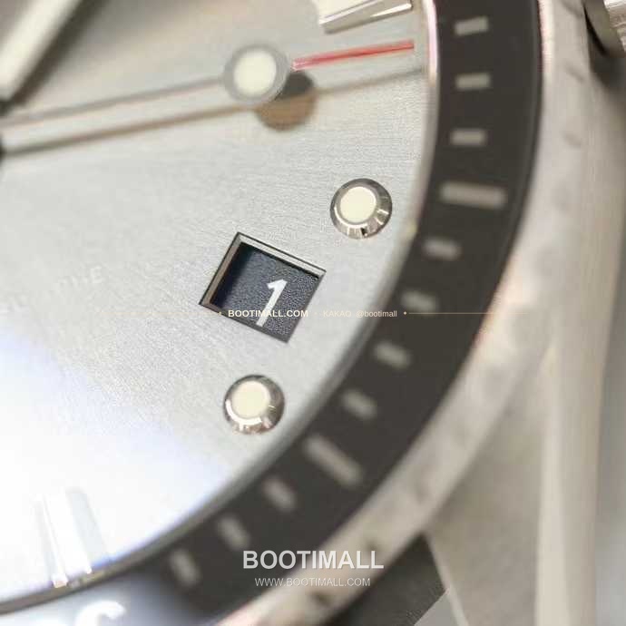 블랑팡 피프티패덤즈 세라믹 블랙다이얼 데이트 다이버 오토매틱 Blancpain Fifty Fathoms Ceramic Black Dial Date Diver Automatic 43.6mm 5