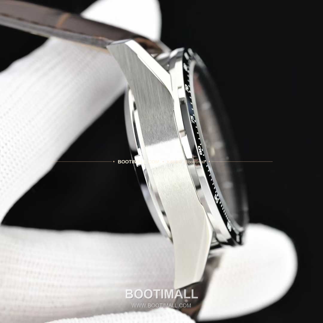 태그호이어 카레라 스틸 브라운다이얼 크로노그래프 오토매틱 TAG Heuer Carrera Steel Brown Dial Chronograph Automatic CV2A12.FC6236 43mm 5