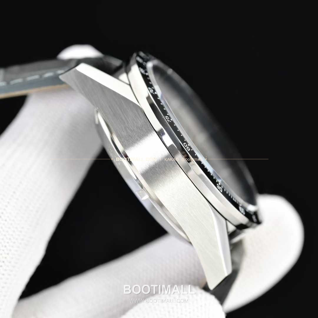 태그호이어 카레라 스틸 브라운다이얼 크로노그래프 오토매틱 TAG Heuer Carrera Steel Brown Dial Chronograph Automatic CV2A12.FC6236 43mm 5