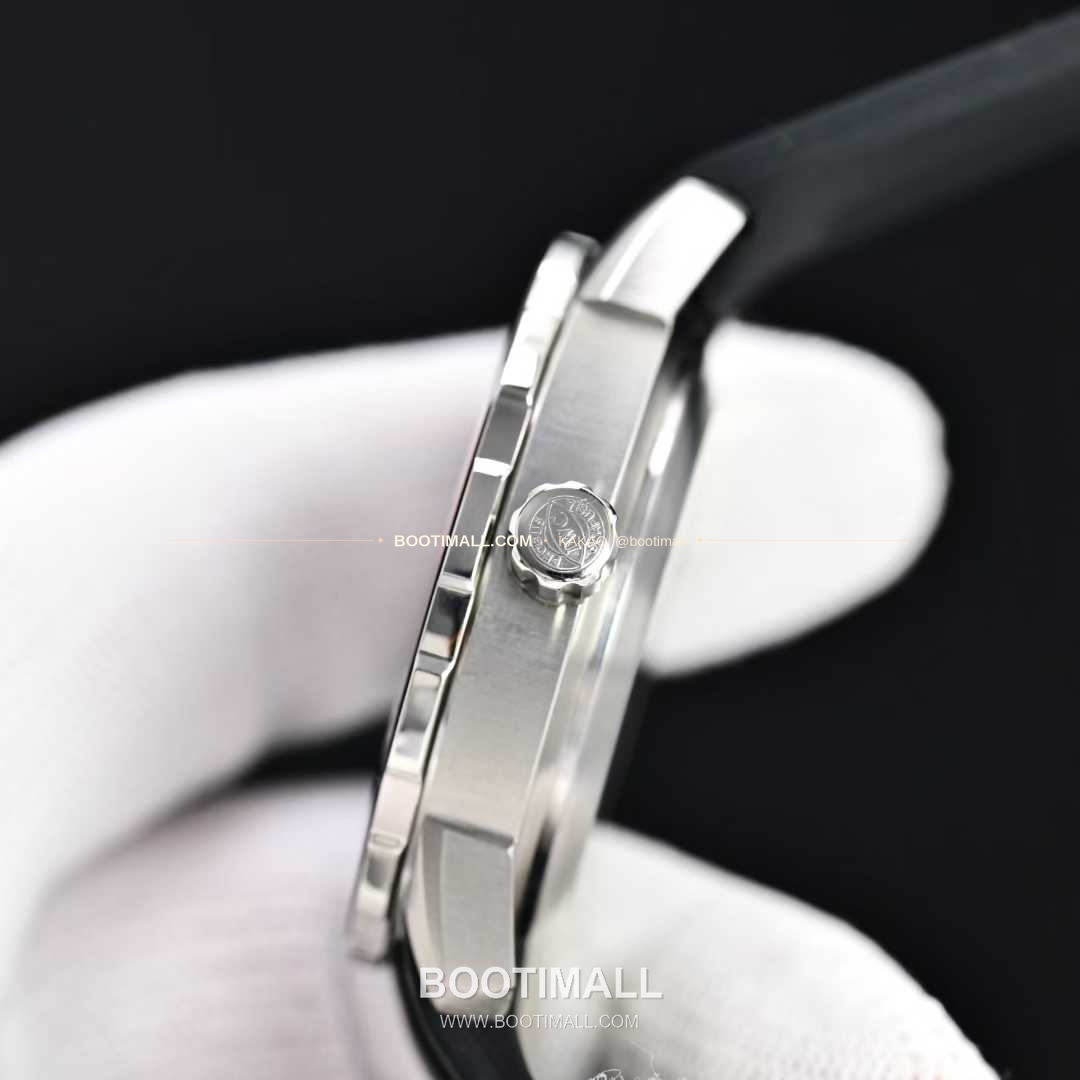 IWC 아쿠아타이머 스틸 블랙다이얼 다이버 오토매틱 IWC Aquatimer Steel Black Dial Diver Automatic 44mm 5