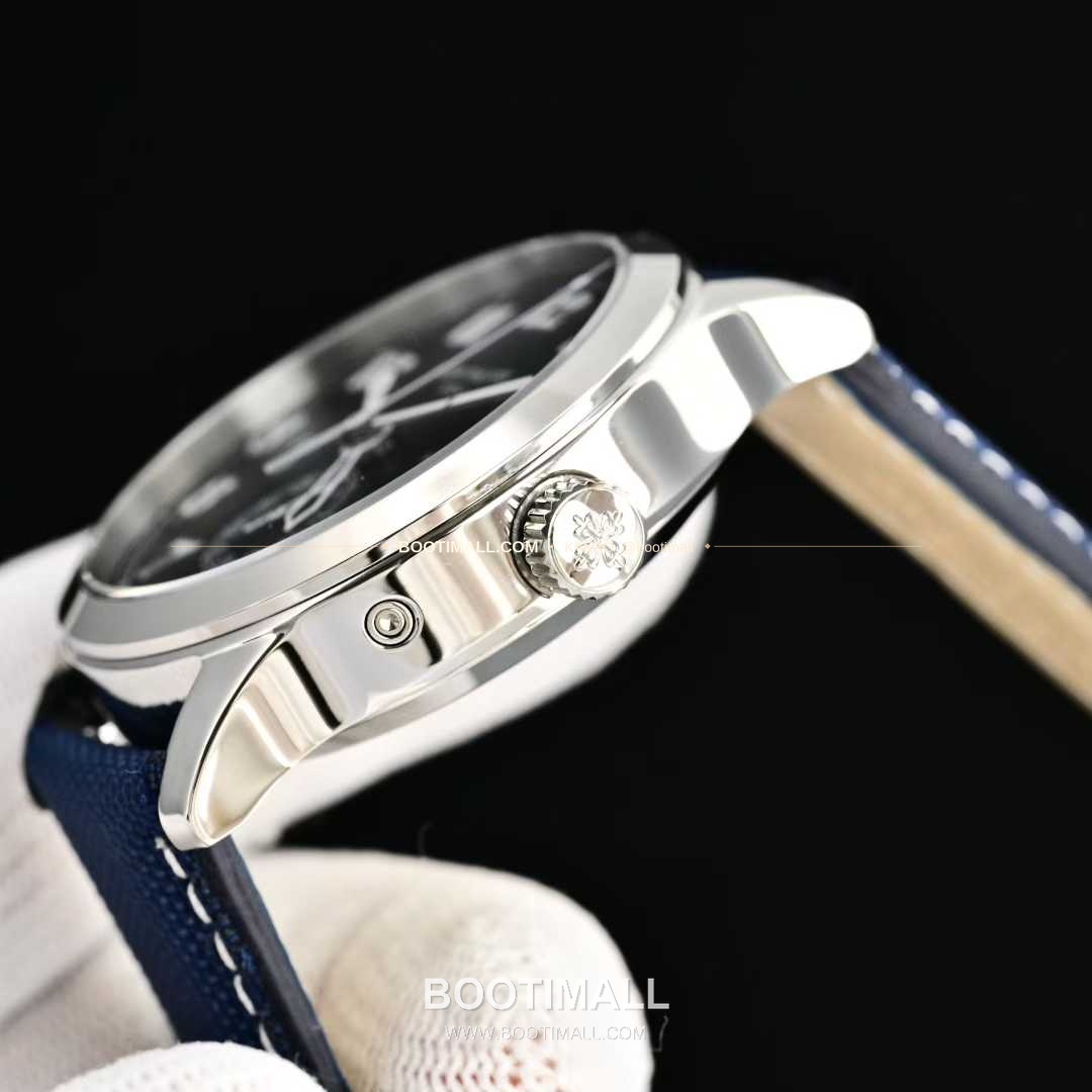 파텍필립 칼라트라바 파일럿 트래블타임 스틸 블랙다이얼 GMT 오토매틱 Patek Philippe Calatrava Pilot Travel Time Steel Black Dial GMT Automatic 5524G 40.8mm 4