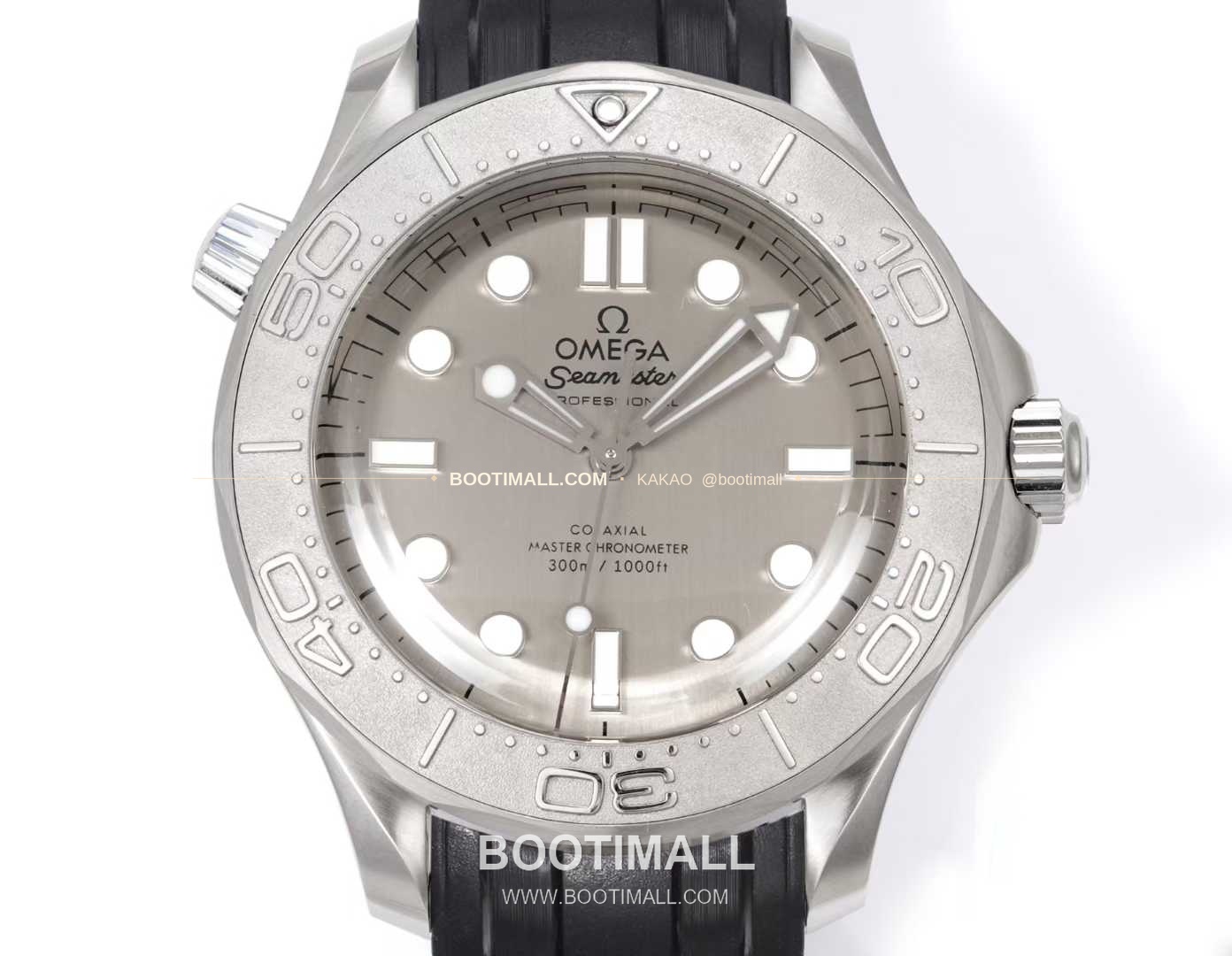 오메가 씨마스터 다이버300M 티타늄베젤 그레이다이얼 야광 오토매틱 Omega Seamaster Diver 300M Titanium Bezel Grey Dial Luminous Automatic 42mm 2