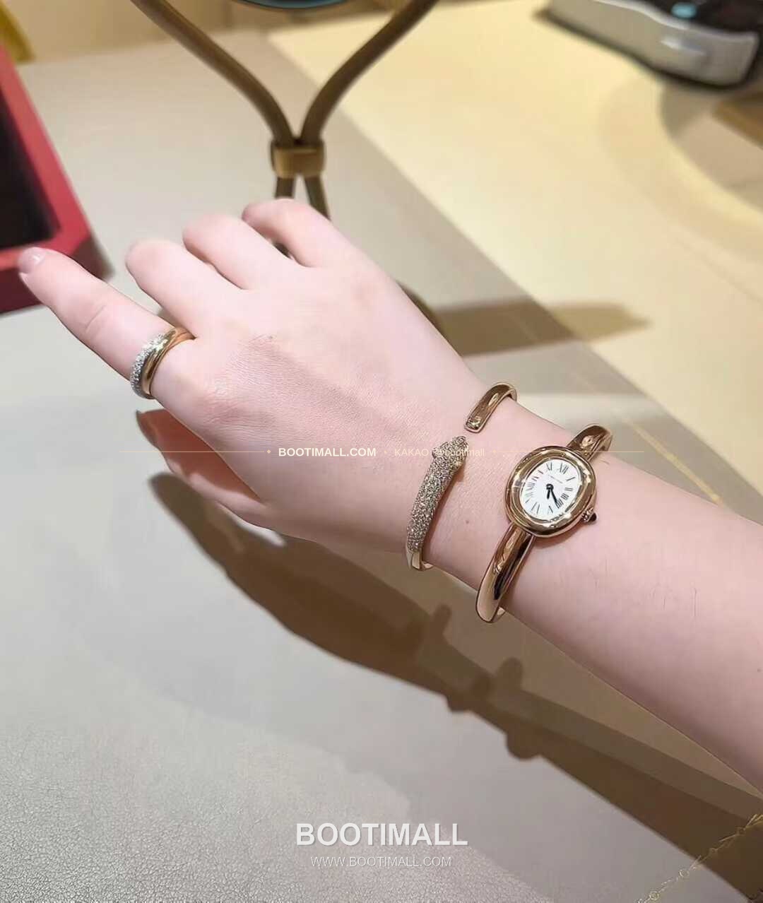 까르띠에 베누아 브레이슬릿 골드 로즈골드 타원형 화이트다이얼 블루핸즈 쿼츠 Cartier Baignoire Bracelet Gold Rose Gold Oval White Dial Blue Hands Quartz 24.6mm 7