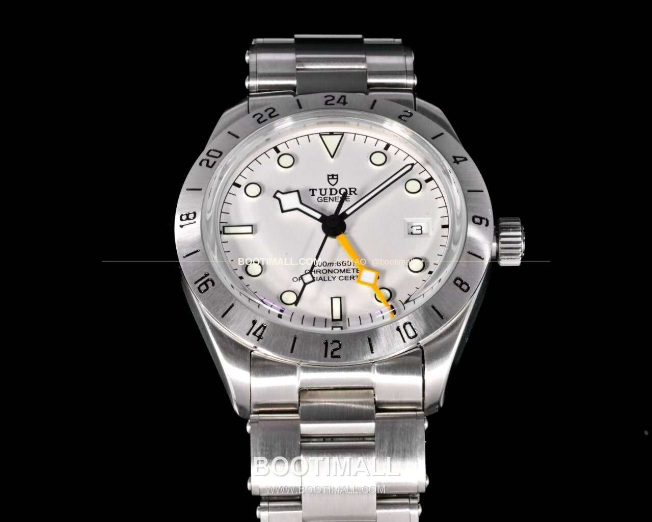 튜더 블랙베이 프로 GMT 스틸 아이보리/블랙 다이얼 오토매틱 Tudor Black Bay Pro GMT Steel Ivory Black Dial Automatic 79470 39mm 4