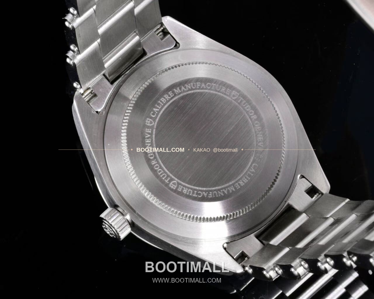 튜더 블랙베이 프로 GMT 스틸 아이보리/블랙 다이얼 오토매틱 Tudor Black Bay Pro GMT Steel Ivory Black Dial Automatic 79470 39mm 8