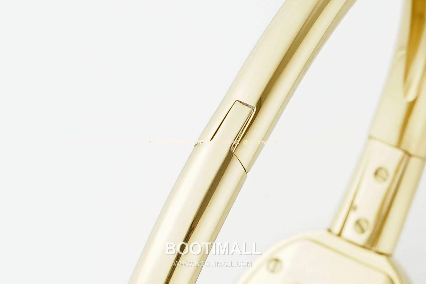 까르띠에 베누아 다이아 타원형 화이트다이얼 로만인덱스 블루핸즈 쿼츠 Cartier Baignoire Diamond Oval White Dial Roman Index Blue Hands Quartz 31.4mm 9