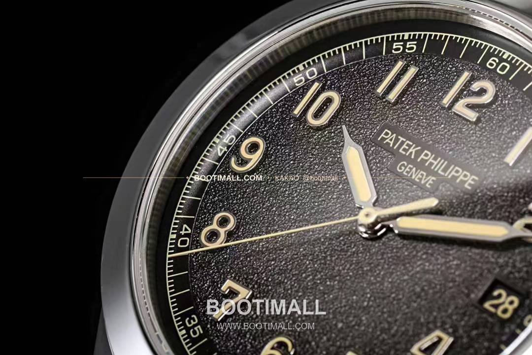 파텍필립 칼라트라바 화이트골드 차콜다이얼 오토매틱 Patek Philippe Calatrava White Gold Charcoal Dial Automatic 5226G-001 40mm 4