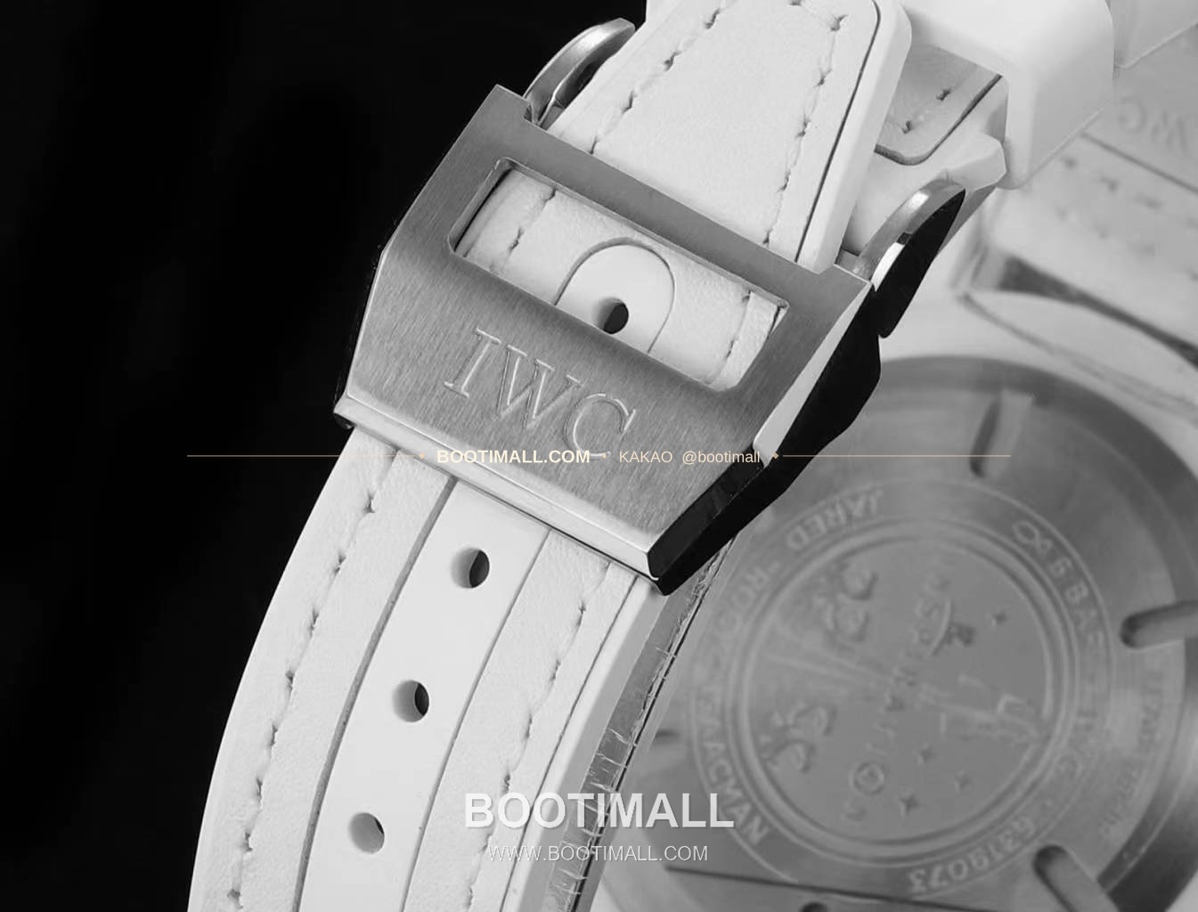 IWC 파일럿 탑건 세라믹 화이트다이얼 크로노그래프 오토매틱 IWC Pilot Top Gun Ceramic White Dial Chronograph Automatic Lake Tahoe 44.5mm 9