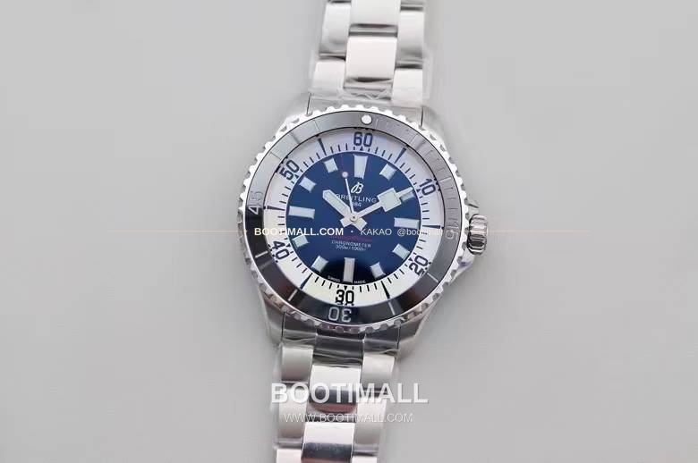 브라이틀링 슈퍼오션 스틸 블랙다이얼 다이버 오토매틱 Breitling Superocean Steel Black Dial Diver Automatic 44mm 1