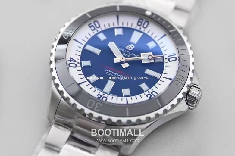 브라이틀링 슈퍼오션 스틸 블랙다이얼 다이버 오토매틱 Breitling Superocean Steel Black Dial Diver Automatic 44mm 3