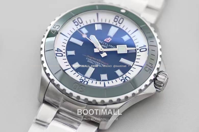 브라이틀링 슈퍼오션 스틸 블랙다이얼 다이버 오토매틱 Breitling Superocean Steel Black Dial Diver Automatic 44mm 3