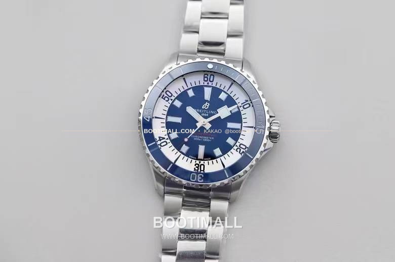 브라이틀링 슈퍼오션 스틸 블랙다이얼 다이버 오토매틱 Breitling Superocean Steel Black Dial Diver Automatic 44mm 1