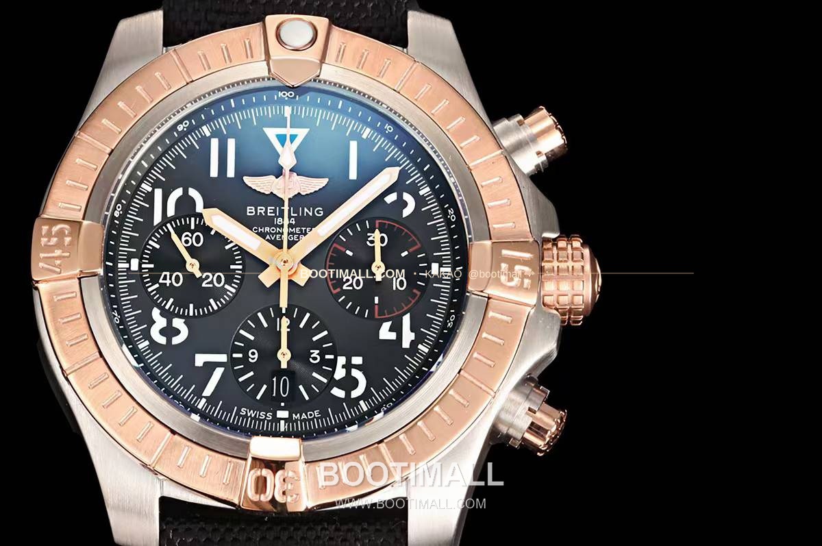 브라이틀링 어벤저 스틸 블루다이얼 크로노그래프 오토매틱 Breitling Avenger Steel Blue Dial Chronograph Automatic B01 45mm 3