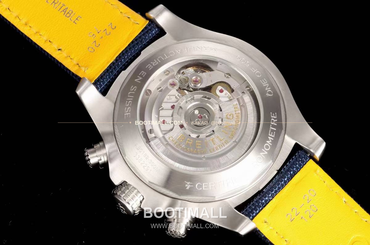 브라이틀링 어벤저 스틸 블루다이얼 크로노그래프 오토매틱 Breitling Avenger Steel Blue Dial Chronograph Automatic B01 45mm 9